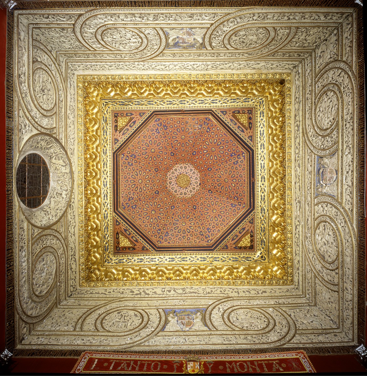 ARTESONADO DE LA SALA DEL TRONO