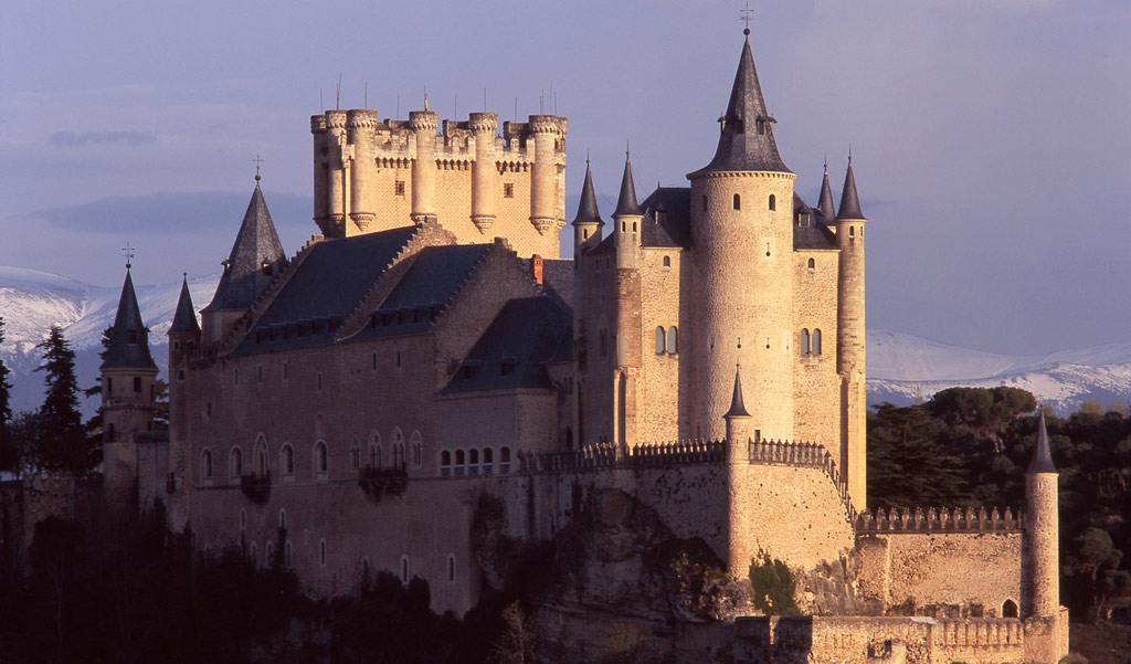 Alcázar de Segovia - Vista frontal