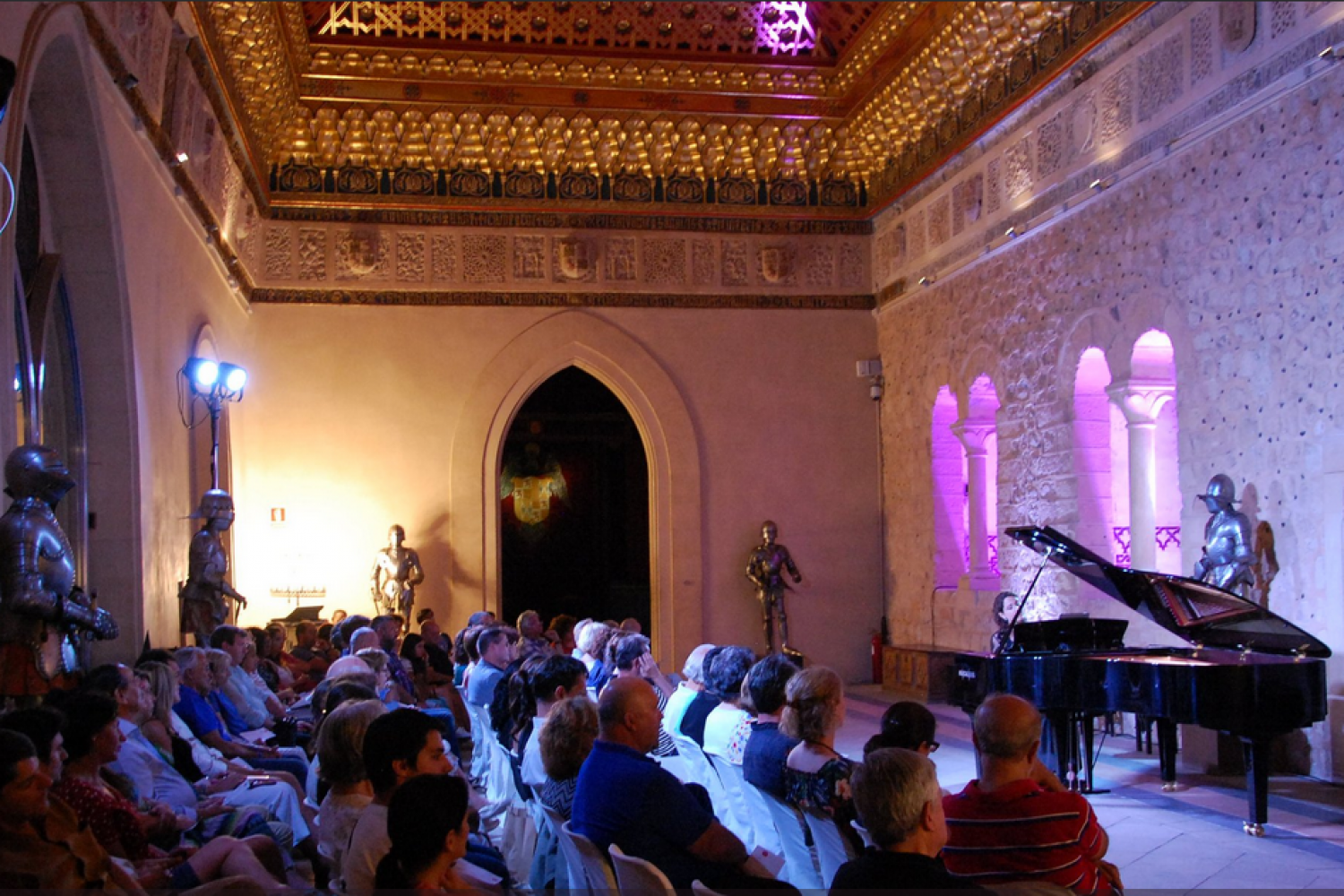Concierto “Baladas y contrastes poéticos” de la pianista hispano-suiza Katia Michel en el Alcázar de Segovia