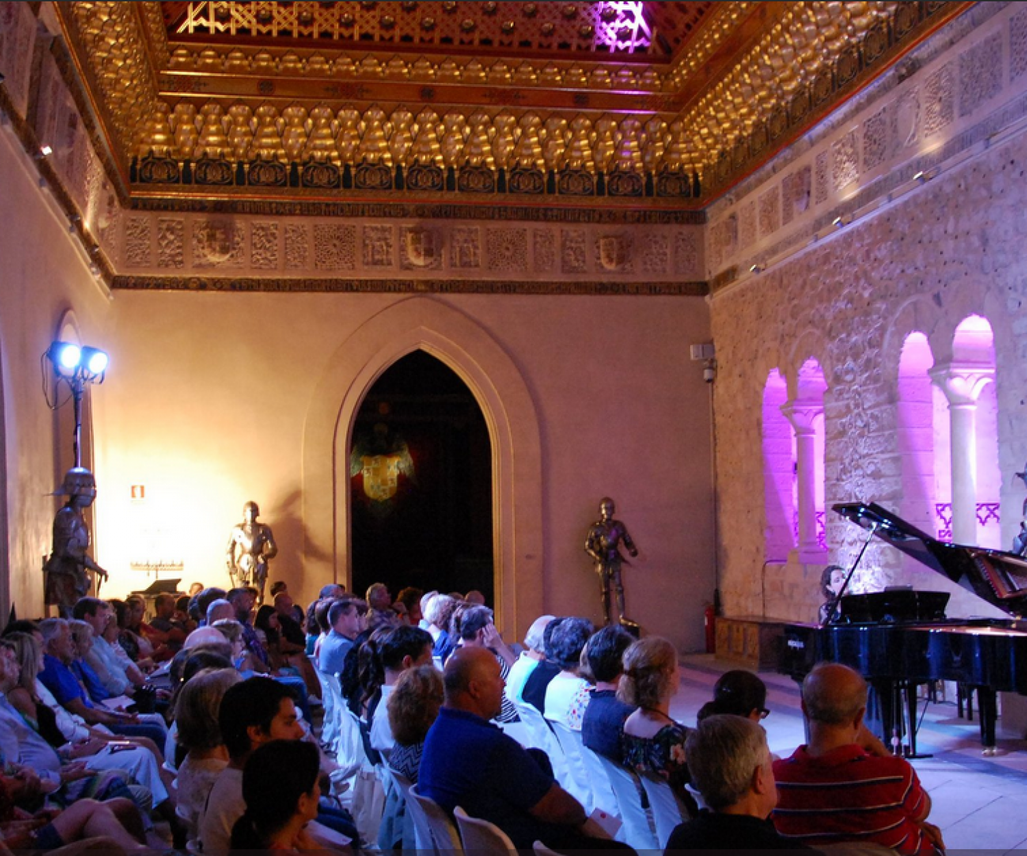 Concierto “Baladas y contrastes poéticos” de la pianista hispano-suiza Katia Michel en el Alcázar de Segovia