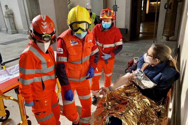 Simulacro de emergencia en el Alcázar (4)