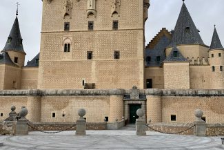 Alcázar de Segovia – Plaza de la Reina Victoria Eugenia (4)