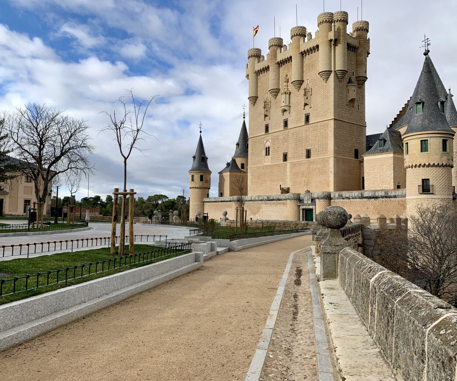 Alcázar de Segovia – Plaza de la Reina Victoria Eugenia (6)