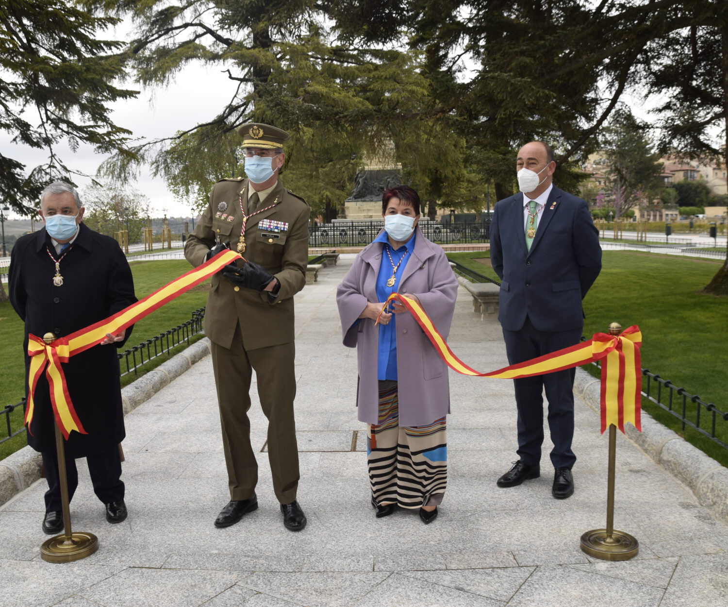 Inauguración de la plaza de la Reina Victoria Eugenia (3)