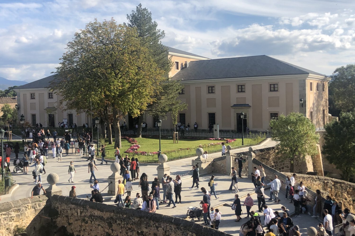 14.395 personas visitaron el Alcázar durante el puente de octubre (2)