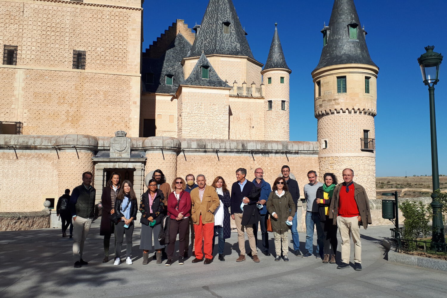 Visita del COACYLE a los espacios bajocubiertas del Alcázar (1)