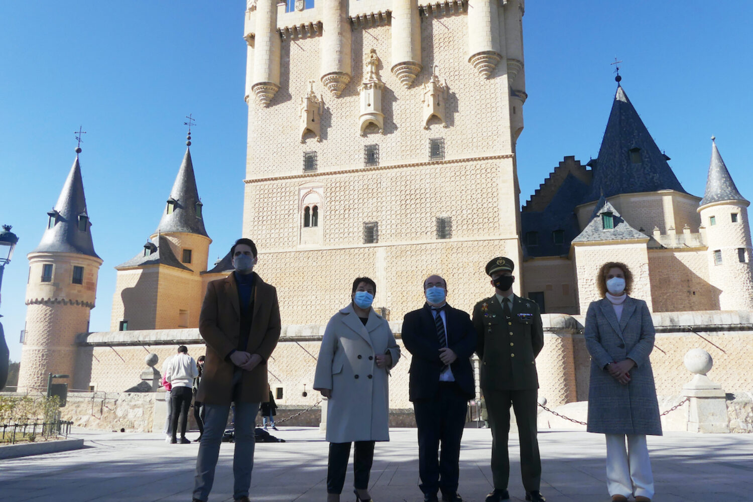 El ministro de Cultura visita el Alcázar (1)