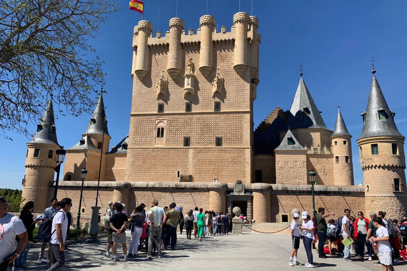 Visitantes Alcázar Semana Santa 2023 (2)
