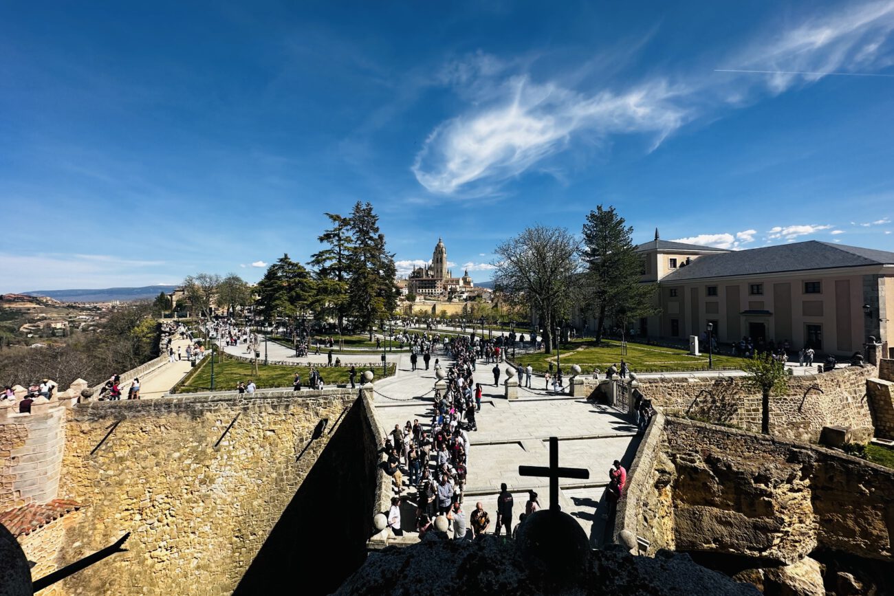Visitantes Alcázar Semana Santa 2023 (3)