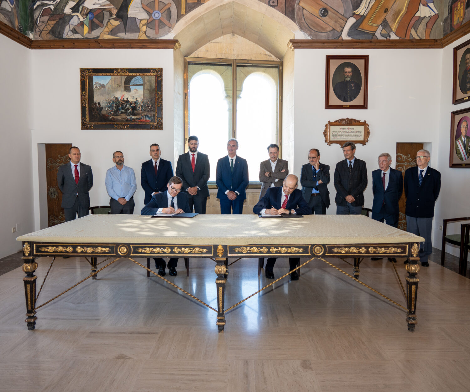FIRMA CONVENIO PATRONATO DEL ALCÁZAR Y FUNDACIÓN FERRER DALMAU 28-09-23 (3)